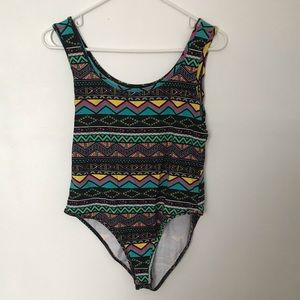 3/$20. ****Forever 21 bodysuit🍁